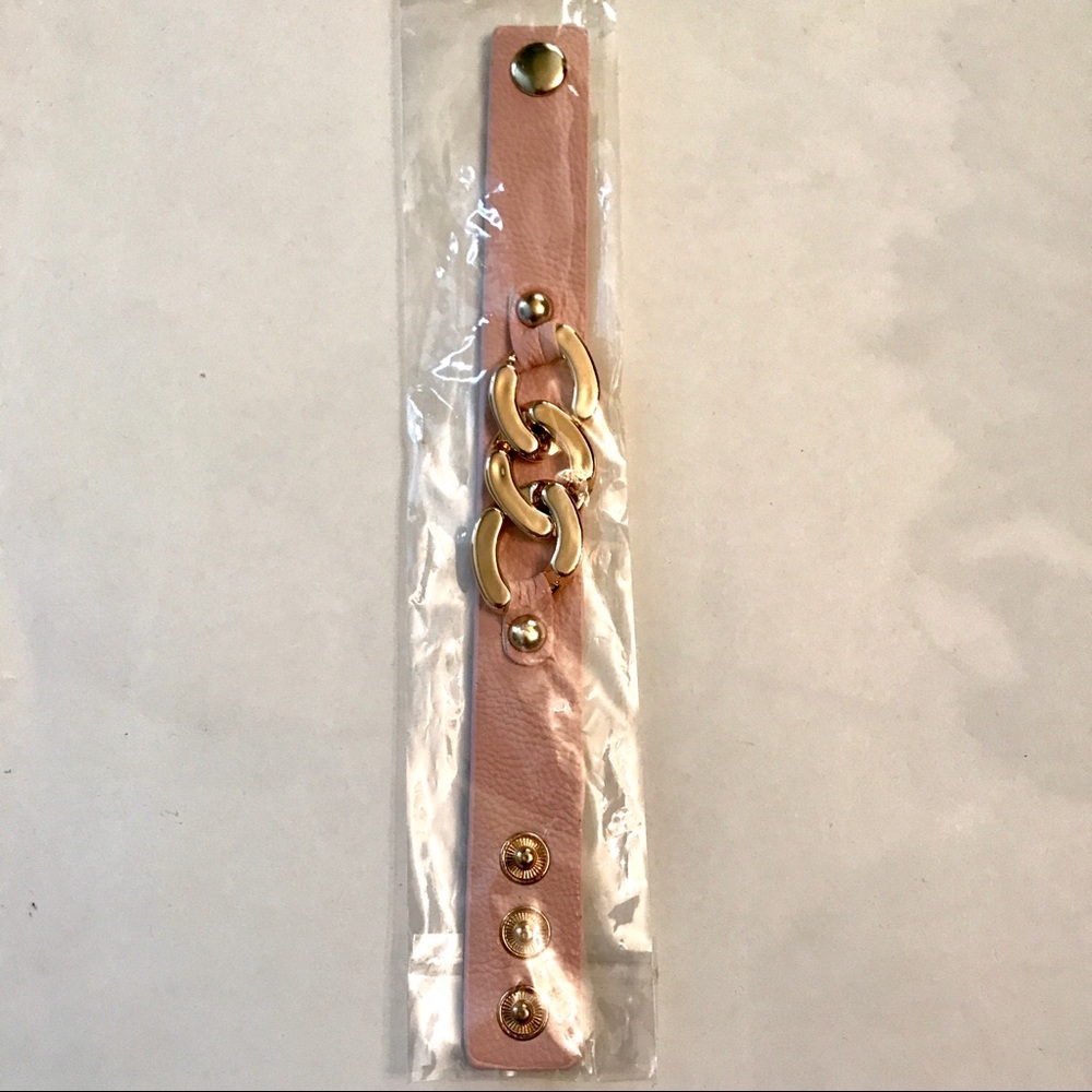 3 for 15🎀Pink faux leather chain bracelet - Picture 4 of 6